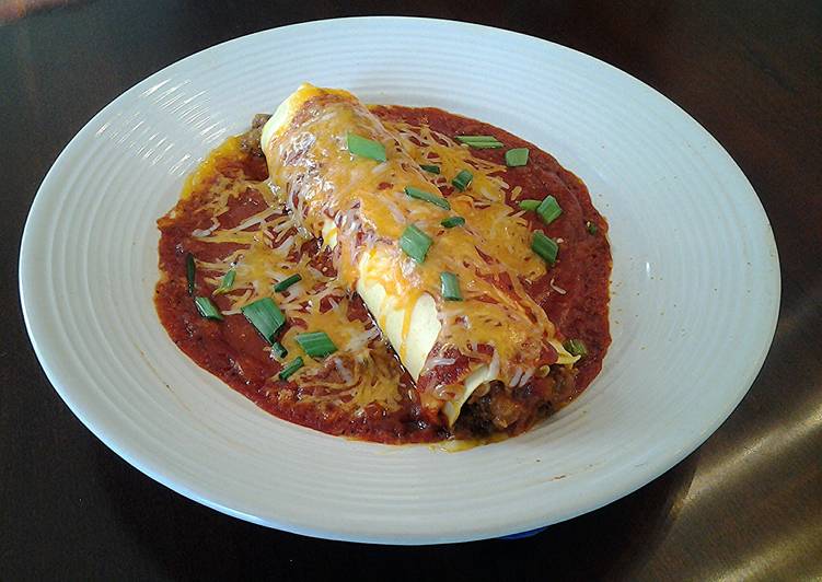 Beef and Sausage Sloppy Joe Cannoli