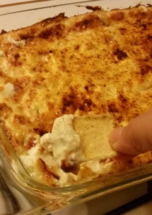 A picture of Parmesan Artichoke Dip.