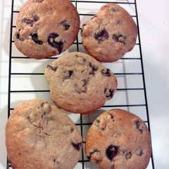 A picture of Beautiful blueberry muscovado cookies.
