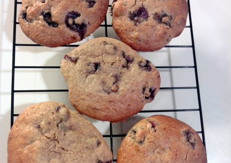 Beautiful blueberry muscovado cookies