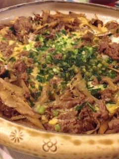 A picture of Beef and Burdock Root with Eggs.