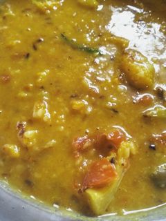 ফুলকপি দিয়ে মুগ ডাল (phulkopi moong dal recipe in Bengali) রেসিপির প্রধান ছবি