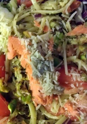 A picture of Salmon Pesto Pasta.