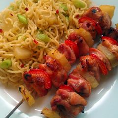 A picture of Vickys Quick Sweet & Sour Skewers with Noodles, GF DF EF SF NF.