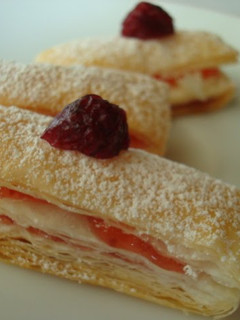 A picture of Cute and Delicious Mille-Feuille Jam Pies.