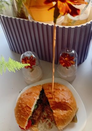 عکسی از دستور مینی همبرگر گوشت و مرغ