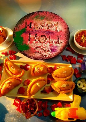 গাজরের হালুয়া স্টাফড গুজিয়া (gajar halwa stuffed gujiya recipe in Bengali) রেসিপির প্রধান ছবি