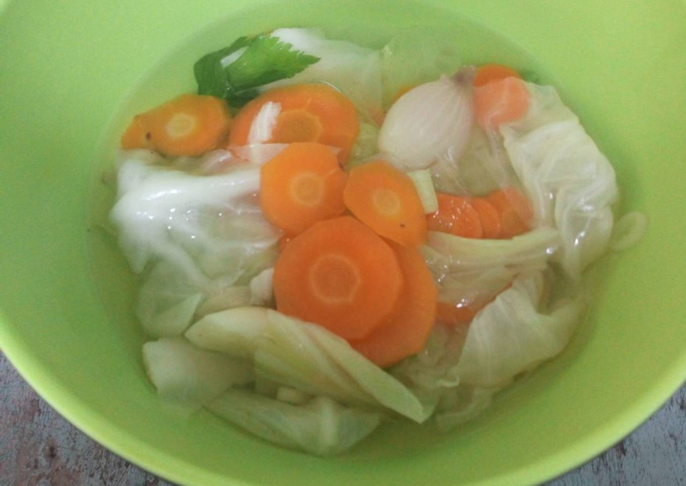 Sup sayuran sehat dan bebas lemak