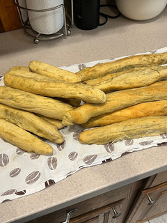 A picture of Garlic Breadsticks.