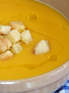 Una foto de Crema de calabaza (con y sin thermomix)