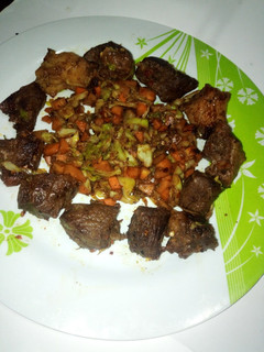 A picture of Suya (tsiren tukunya).