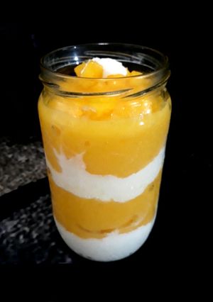 รูปของ 🥭 สมูทตี้มะม่วง (โยเกิร์ต)🥭 Mango Smoothie 🥭