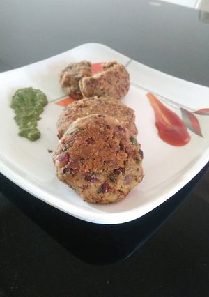 A picture of Rajma Cheese Galauti tikki.
