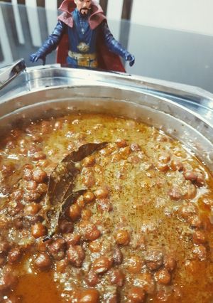 A picture of Chana curry.