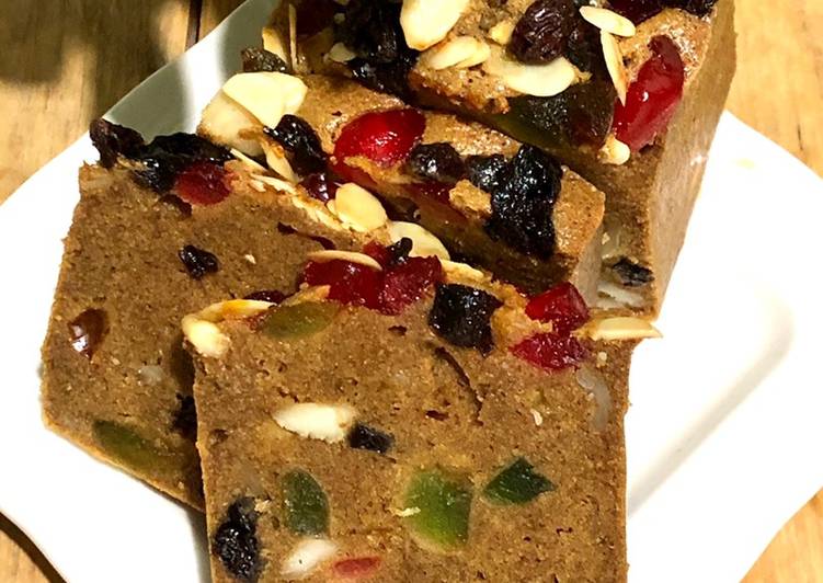 Classic English Fruit Cake