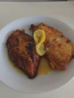 Una foto de Pollo al limón