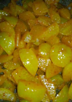 A picture of Instant Amla Pickle.