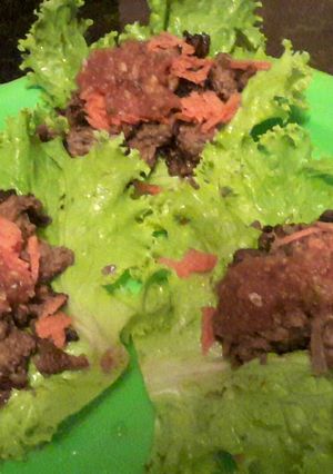 A picture of Beef Lettuce Wraps.