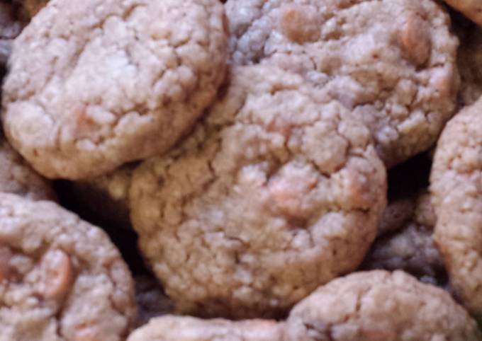 Oatmeal scotchie cookies