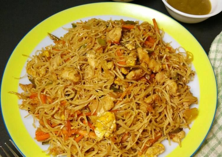 Recipe of Perfect Chicken Hakka Noodles