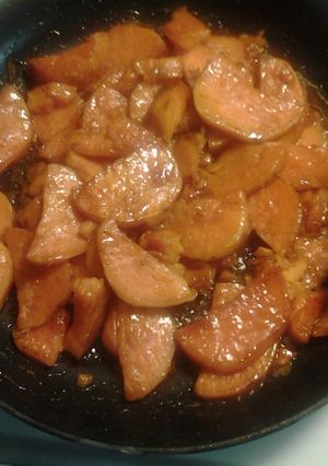 A picture of Fried sweet potatoes.