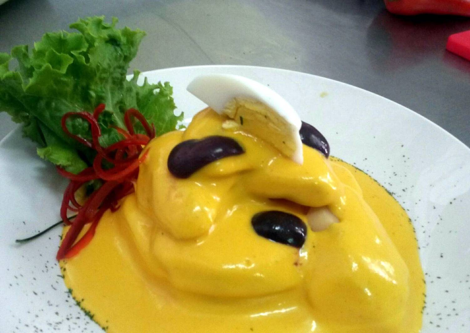 Huancaina potatoes. Recipe by rago_real Cookpad