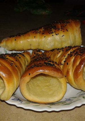 A picture of Bread Cones!.