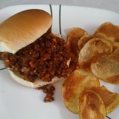 A picture of Sloppy Joes.