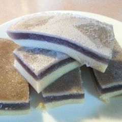 A picture of Peanut Butter and Jello Jigglers.