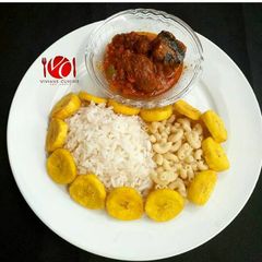 A picture of Rice & Marcaroni with Ice Fish Stew.