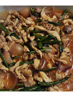 A picture of chicken chilli.