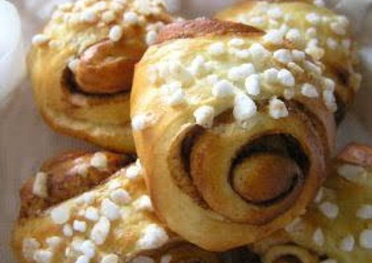 Recipe of Speedy Cinnamon Rolls