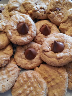A picture of Simple peanut butter cookies.