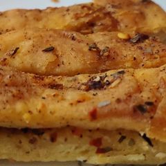 A picture of Garlic bread dominos style juls kaur kitchen.