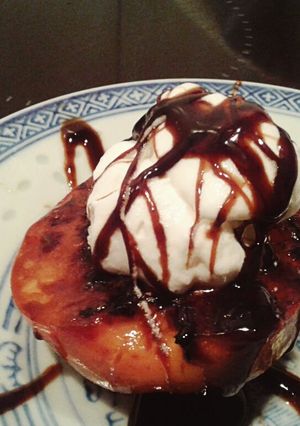 A picture of Grilled Peaches.