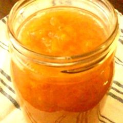A picture of Authentic Persimmon Jam in a Pressure Cooker.