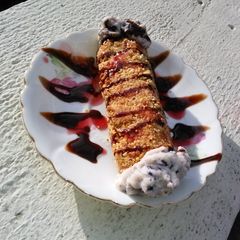 A picture of Momma's canoli inspired stuffed French toast.