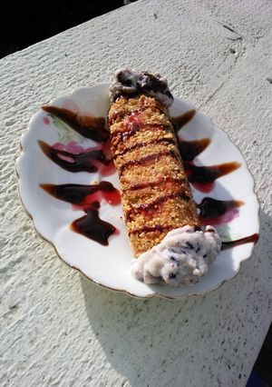 A picture of Momma's canoli inspired stuffed French toast.
