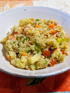 Una foto de Ensalada vegana de cous-cous
