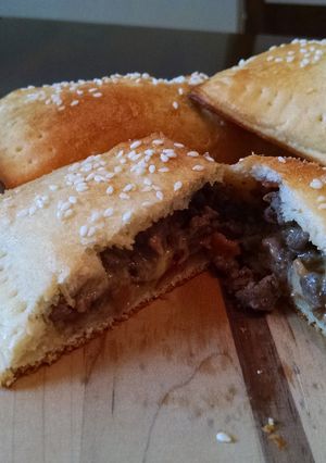A picture of Bacon Cheese Burger Pockets.