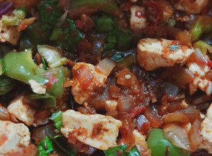 A picture of Paneer stew.