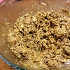 A picture of Honey Mustard pull apart chicken.
