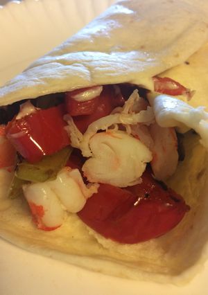 A picture of Shrimp Veggie Wrap.