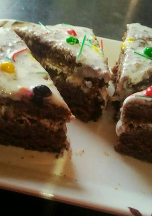 A picture of Black forest pastry.