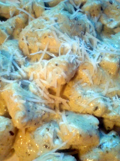 A picture of Gnocchi with Pesto Sauce.