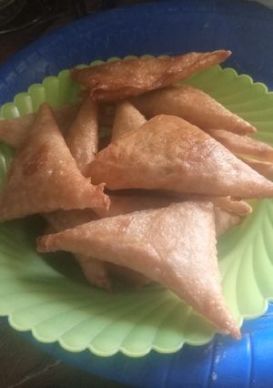 A picture of Beef Samosa.