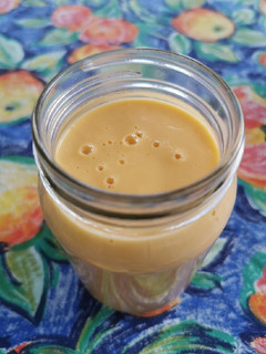 Una foto de Smoothie de mango y coco