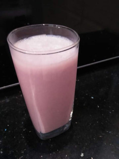 A picture of Strawberry smoothie.