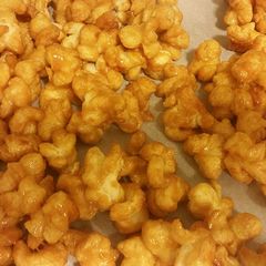 A picture of Caramel corn.