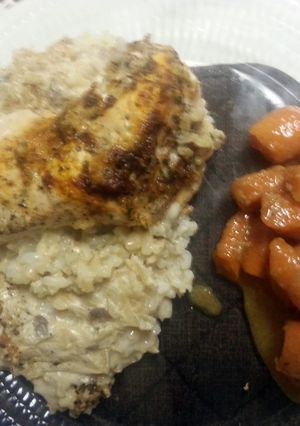A picture of creamy mushroom chicken n rice.